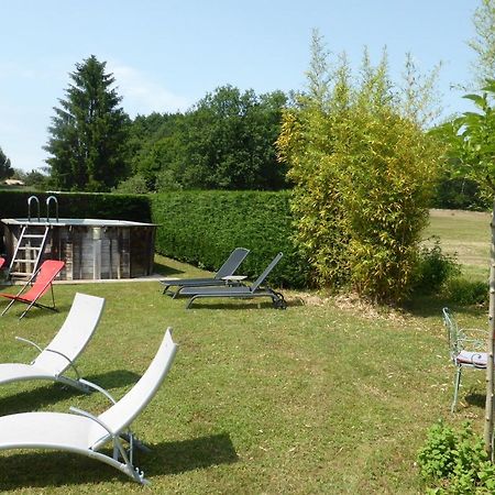 Studio De Charme Romarin Villa Saint-Crépin-et-Carlucet Exterior foto